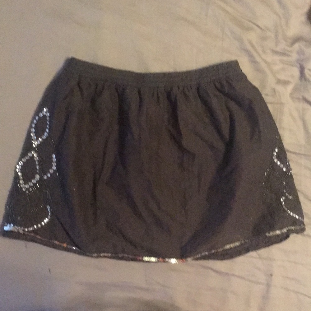 Gap skirt